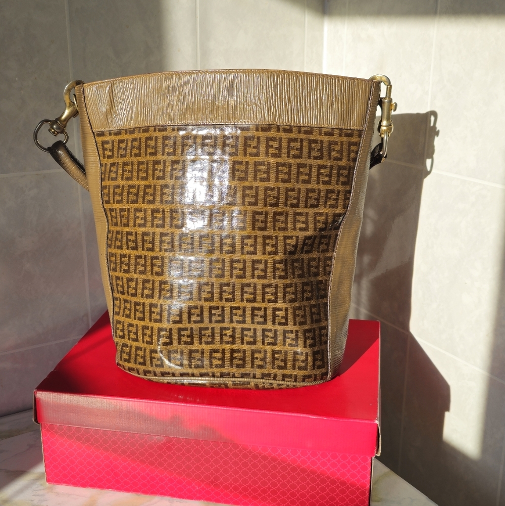 Vintage FENDI Bucket Bag